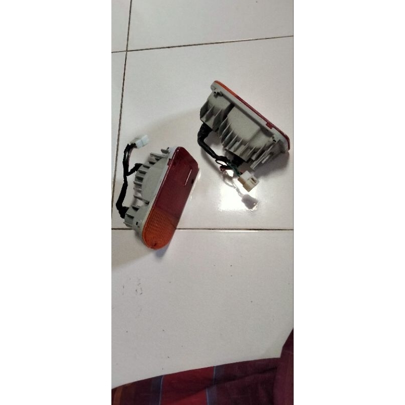 lampu stopan t120ss