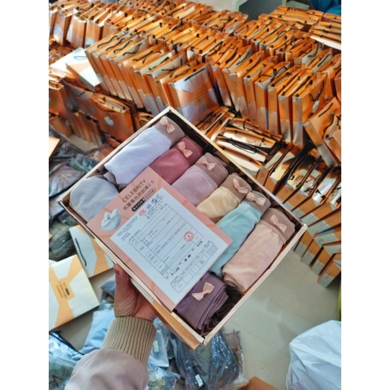Celana dalam PASTEL