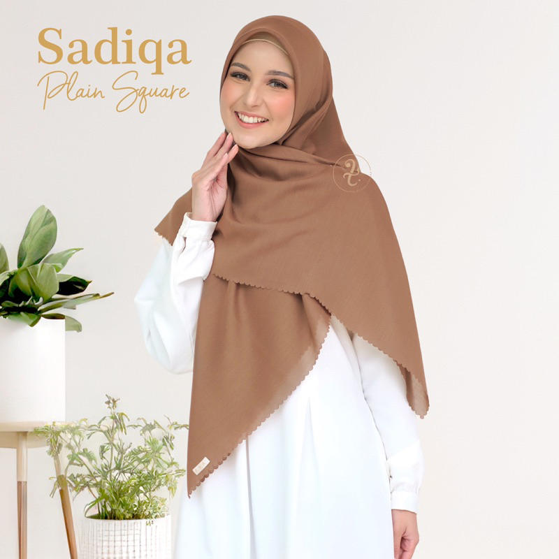 FRA sadiqa plain square