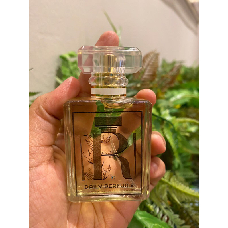 R Daily Perfume