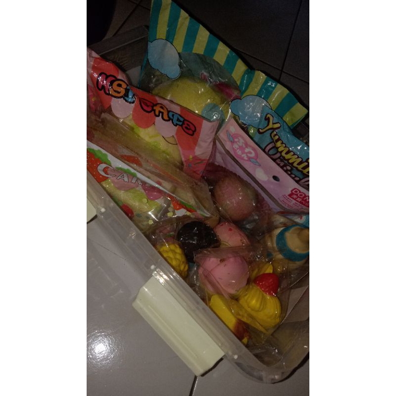 SQUISHY LICENSED BERMEREK MURAH PROMO