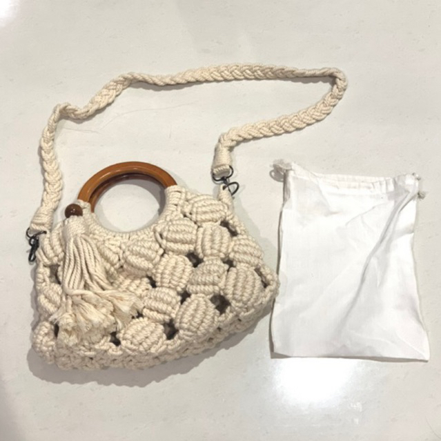 @decrame.id tas macrame rajut broken white