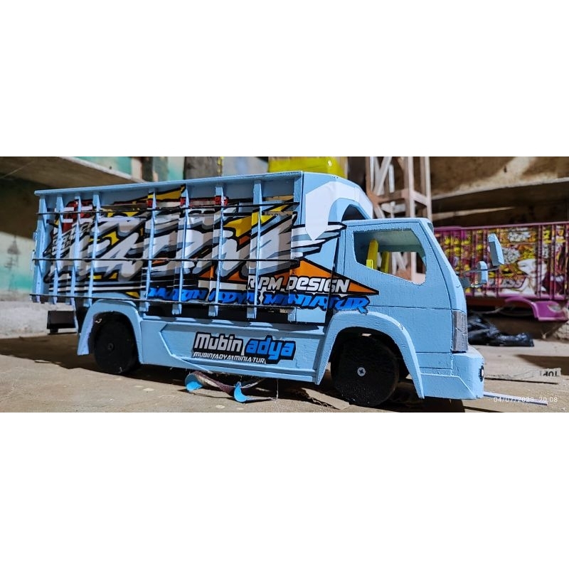 truk oleng