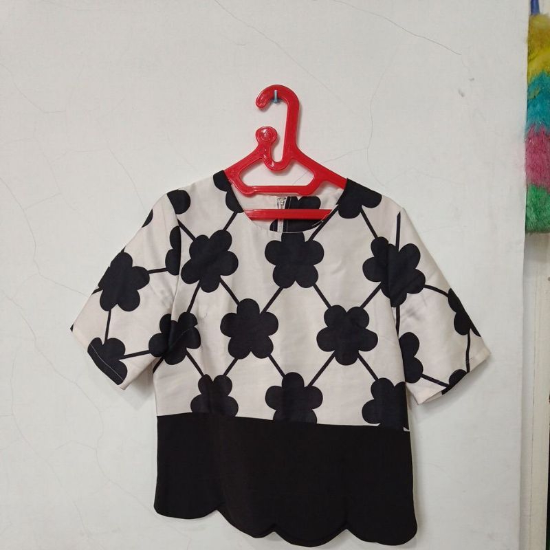 Baju atasan L