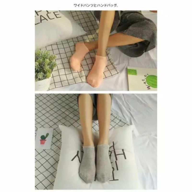 KAOS KAKI POLOS LUCU
