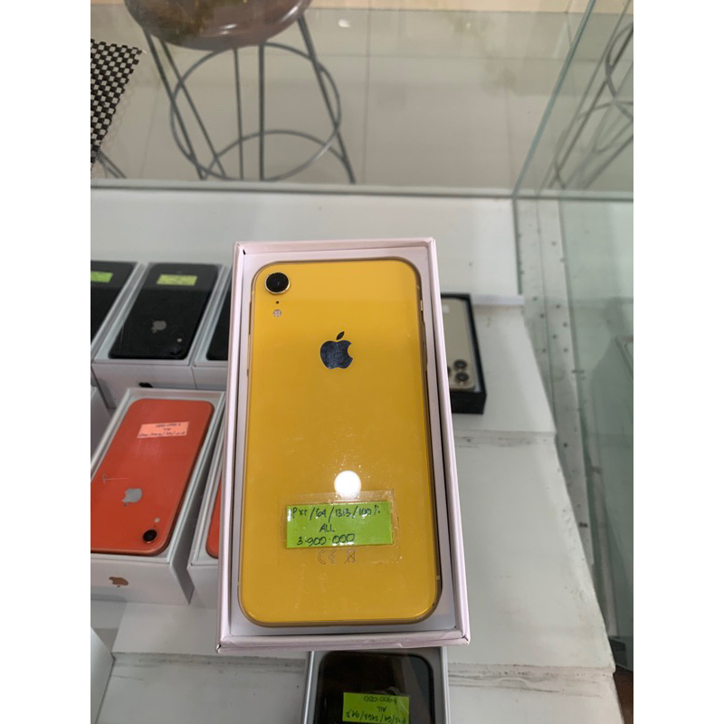 iphone xr 64gb all