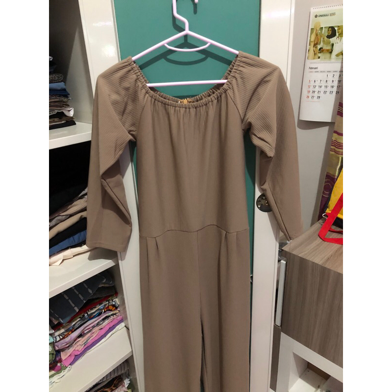 jumpsuit wanita