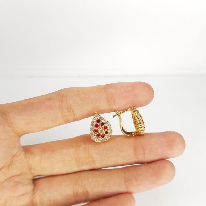Anting Yaxiya