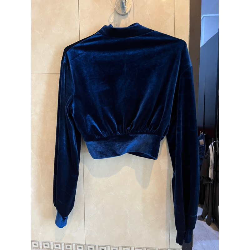 VELVET CROP TOP