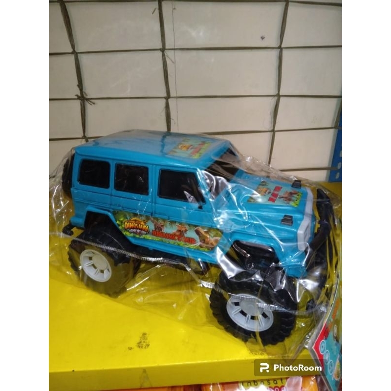 mobil Jeep dinosaurus