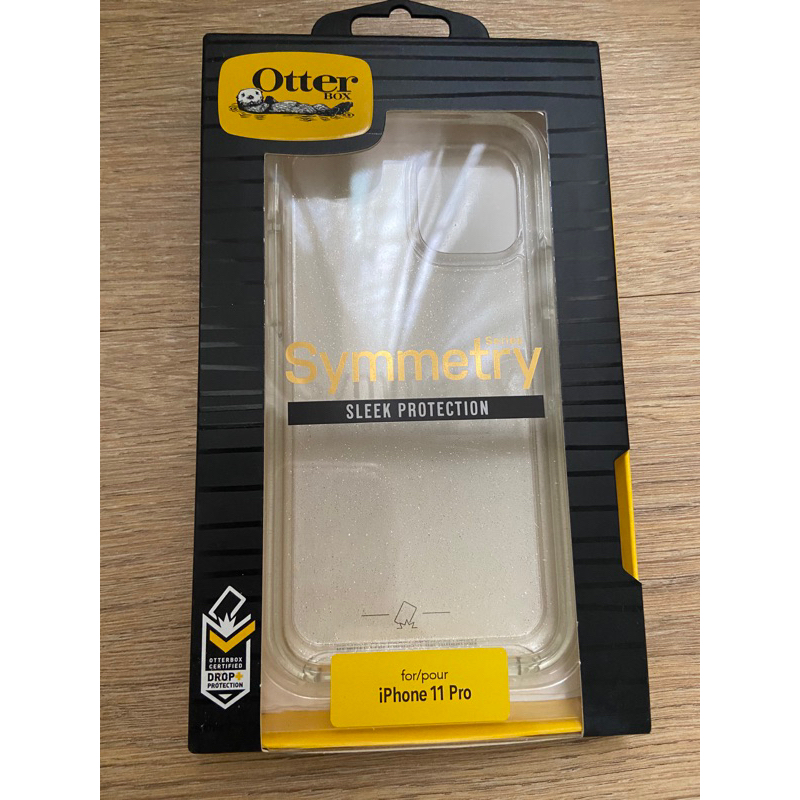 NEW OTTER BOX IPHONE 11 PRO CASE