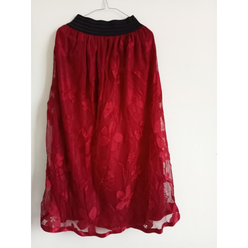 ROK TUTU BRUKAT