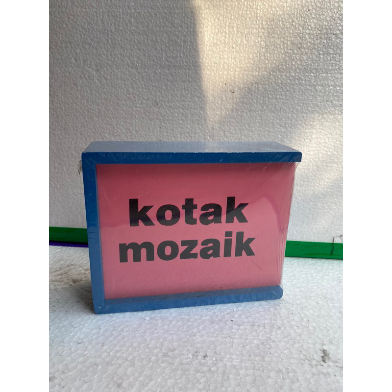 APE Kotak mozaik