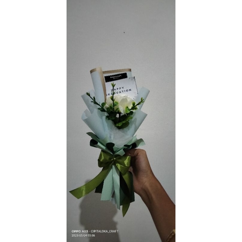 BUKET BUNGA ARTIFICIAL
