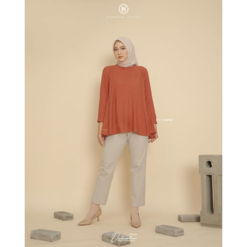 Delisha blouse