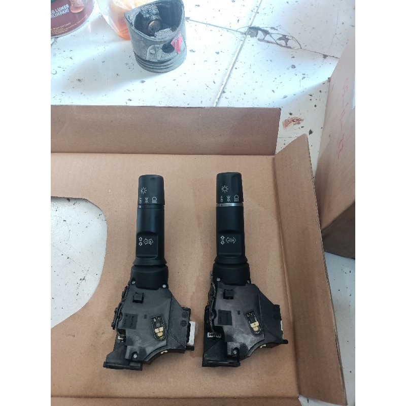Switch Saklar lampu mazda