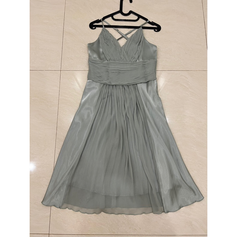 preloved gaun pesta midi