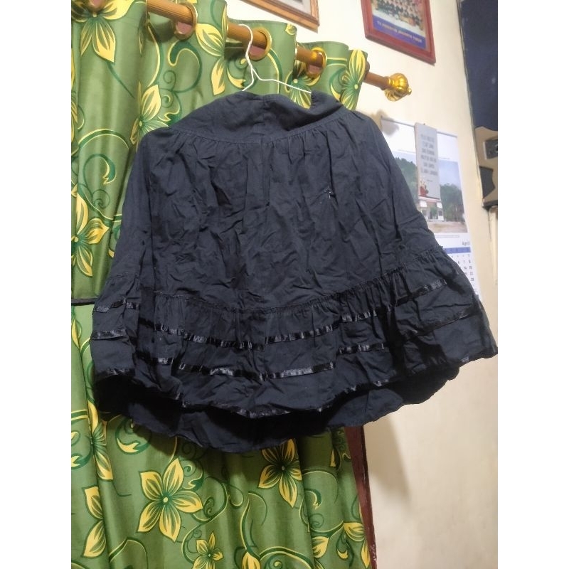 PRELOVED ROK WANITA