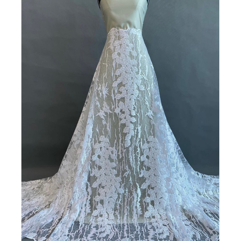 Tulle Leaves Manik