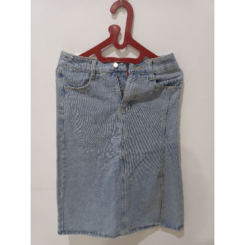 rok jeans baru