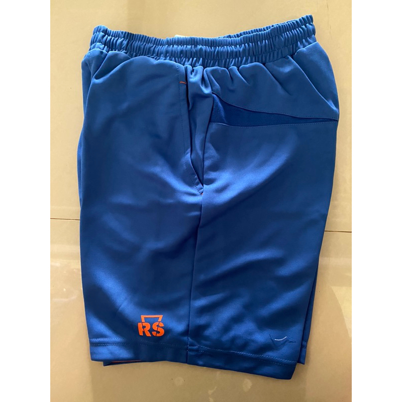 celana pendek rs 207 badminton