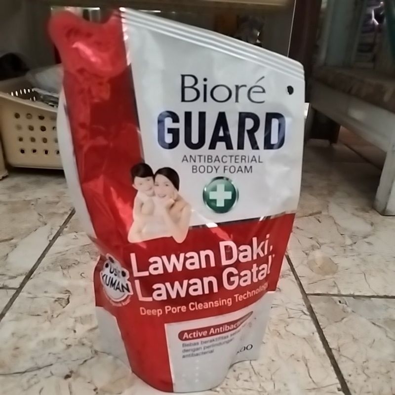 Biore guard active antibacterial 400ml