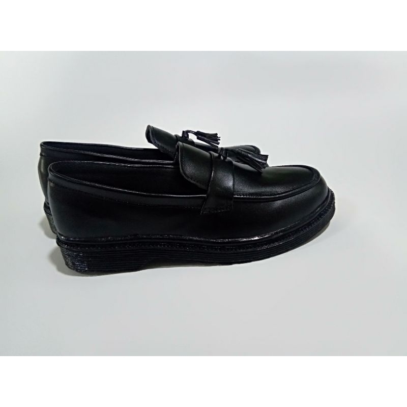 Sepatu Loafers pria
