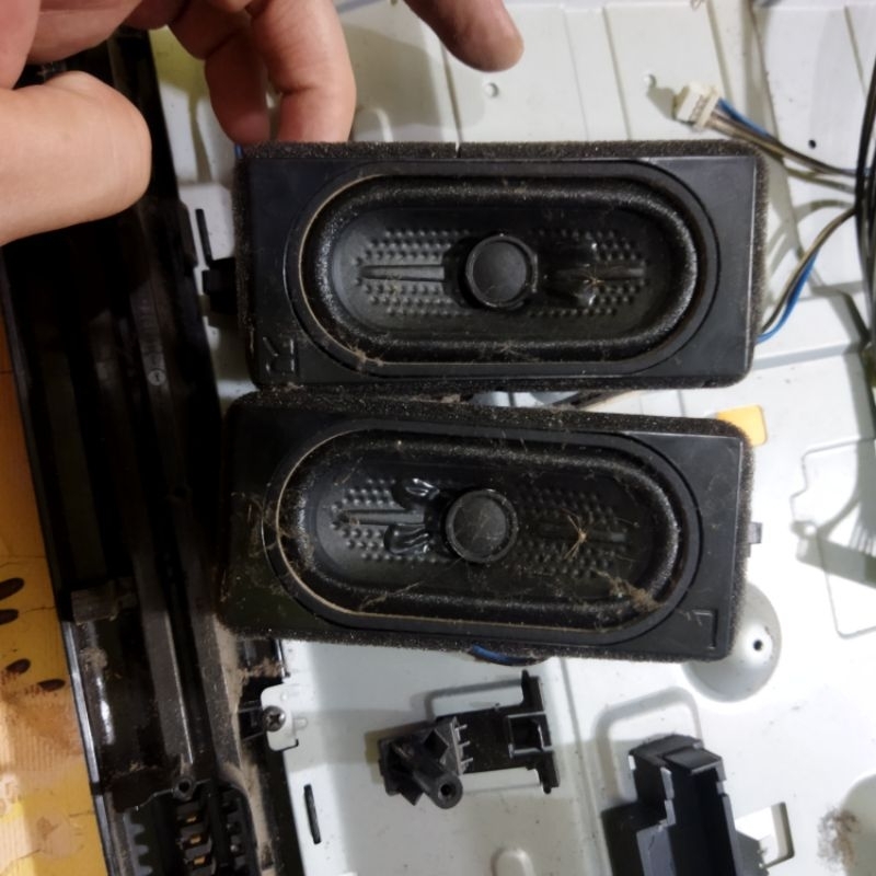 1 SET SPEAKER LED SHARP 32SA4500I