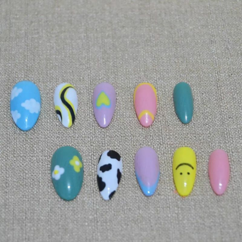 SET 1 - PRESS ON NAILS CUSTOM MADE BY _VANAILLA