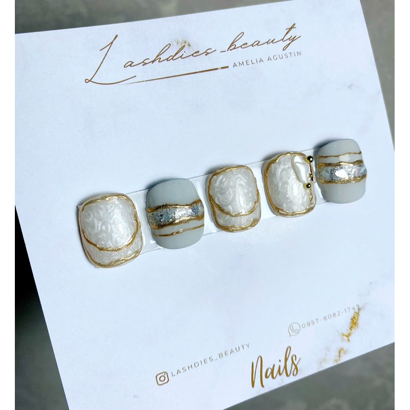 NailsOnPress/FakeNails/Custom/PremiumNails