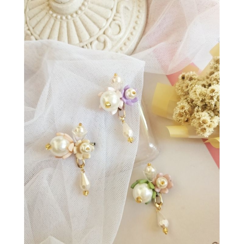 Mini Shabby Brooch