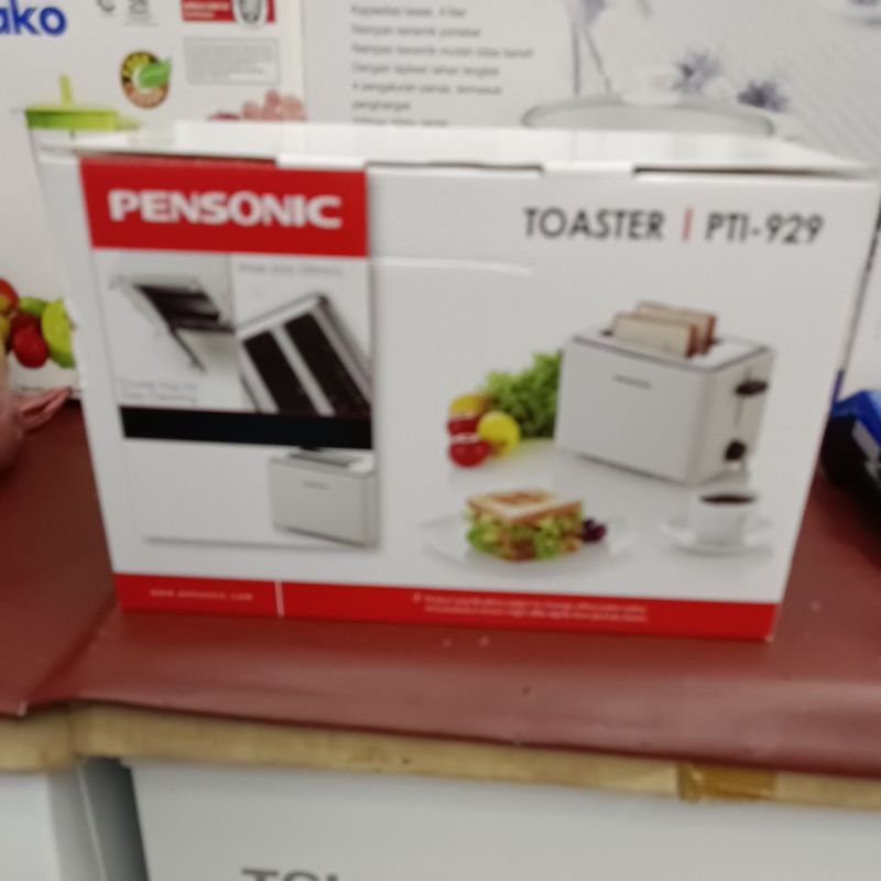 Toaster loncat PTI 929