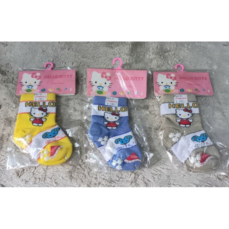 Kaos kaki anak hello