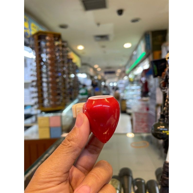 cepuk pleci merah