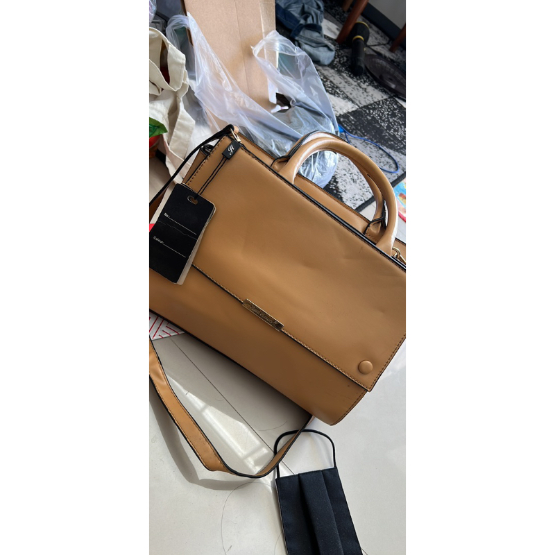 tas perempuan