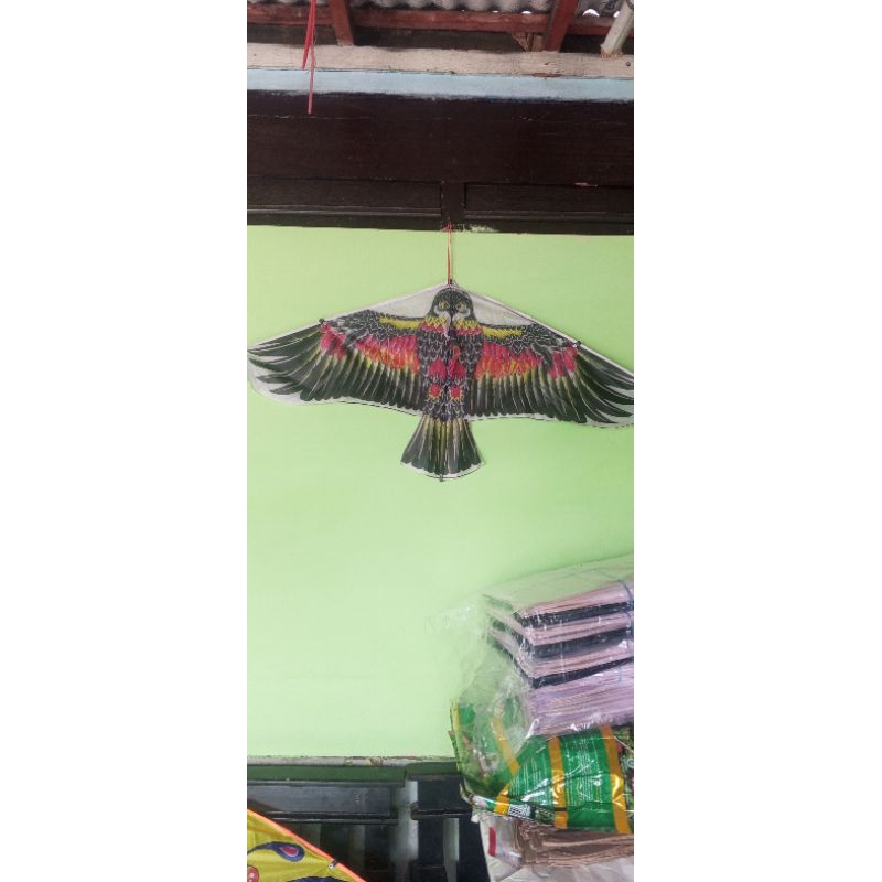 layangan hias