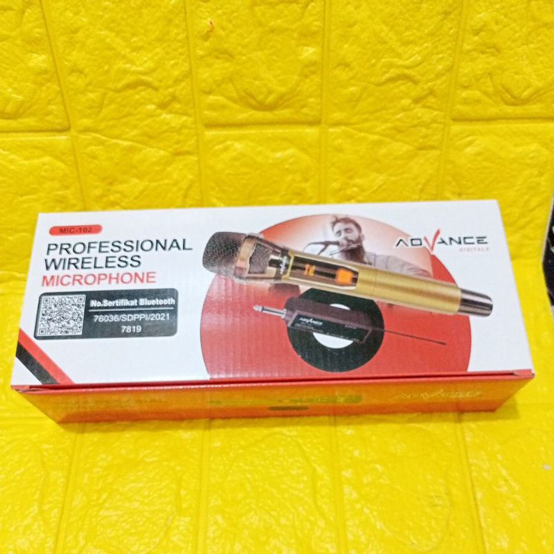 mic wireless 102
