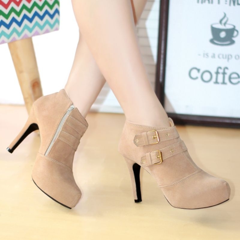 Dewi IPS sepatu boots