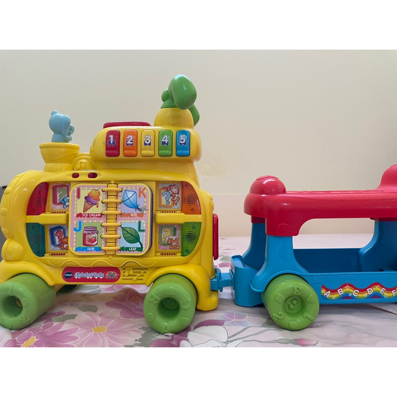 vtech alphabet train