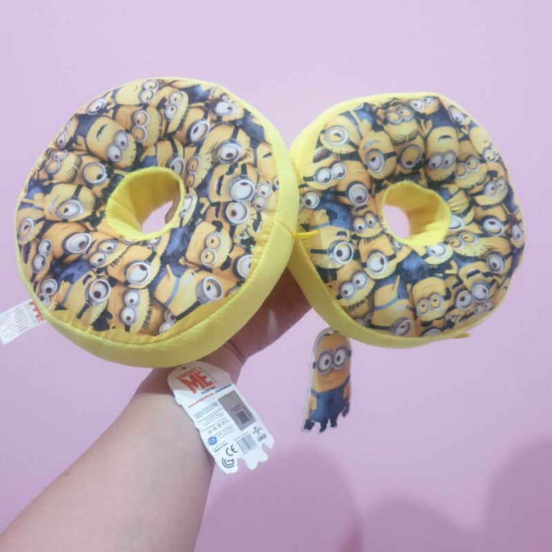 Boneka Donat Minion