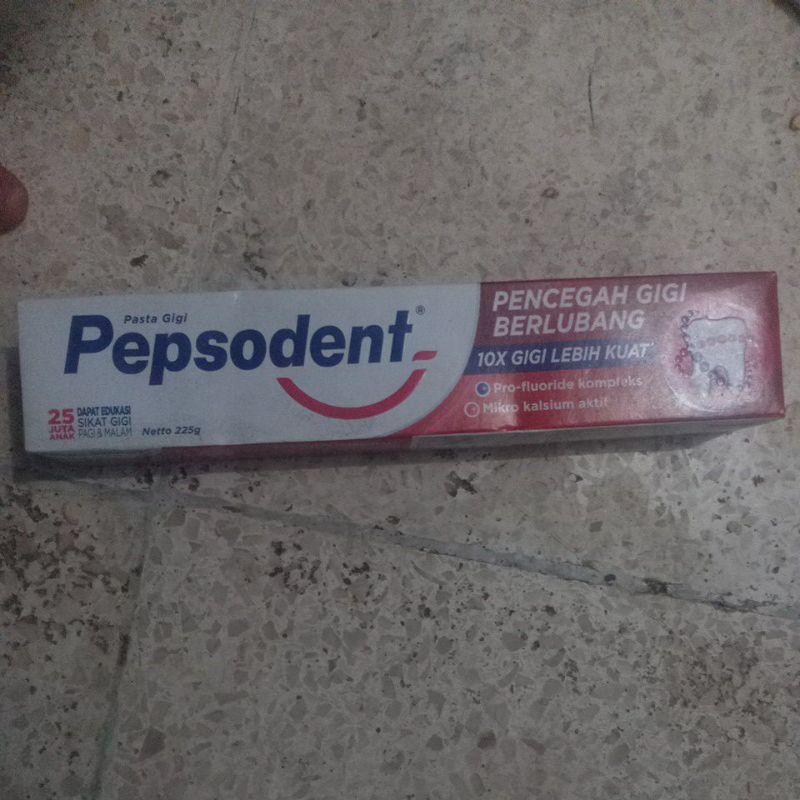 Pepsodent 225g