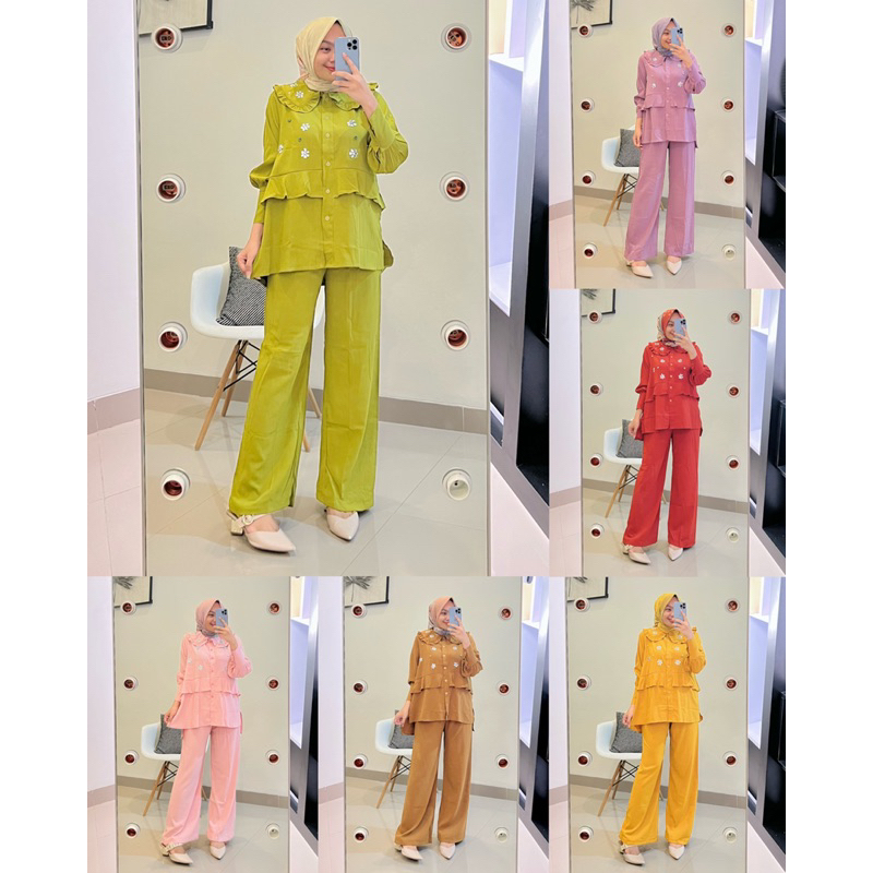 Carla pearl set