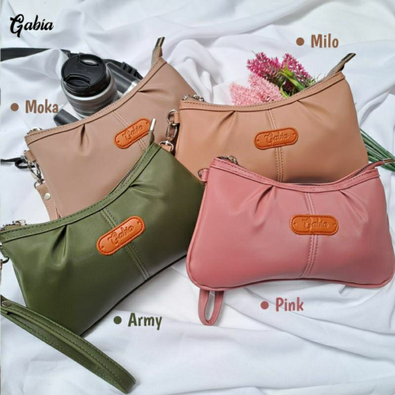 Meira Pouch by Gabia bisa cod