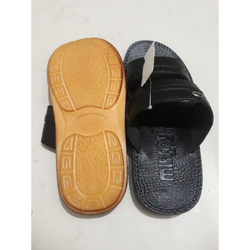 sandal slop