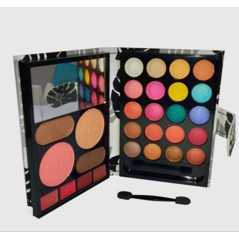eyeshadow Dompet Ukuran Besar