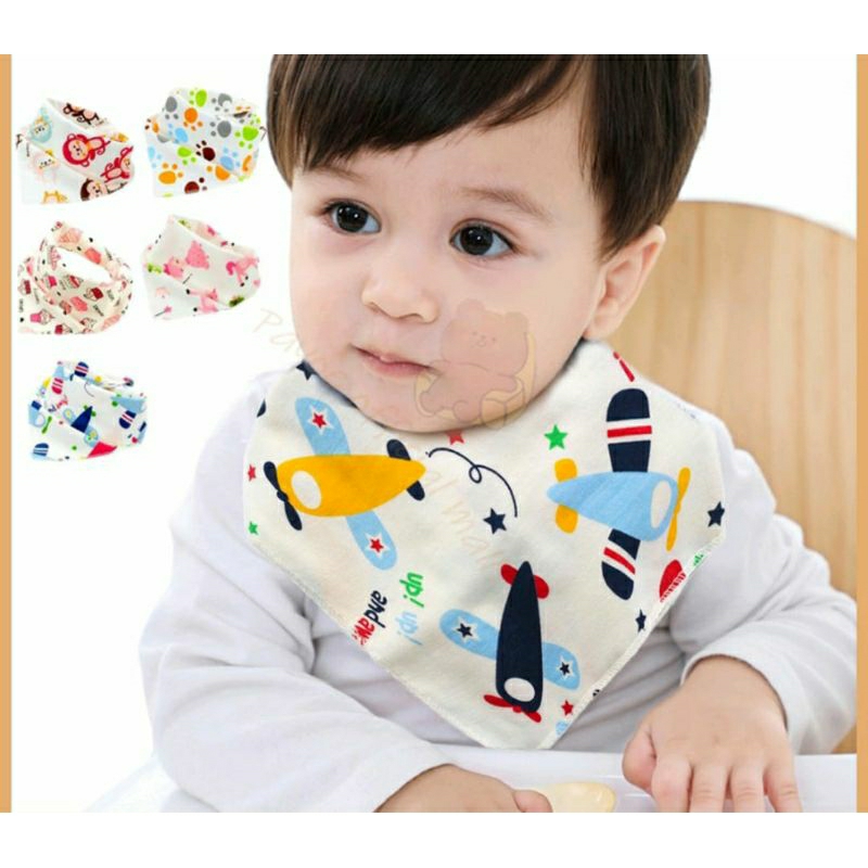 Slabber / Tatakan Iler Segitiga Bayi
