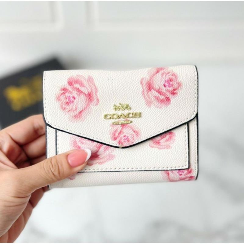 dompet wanita