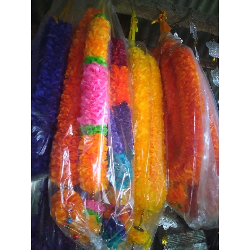 Garland kalung