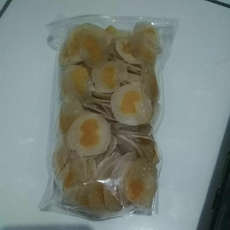 krupuk telur asin