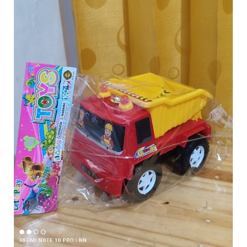 mainan dump truck